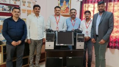 Photo of सेवाधाम मतीमंद विद्यालयास संगणक संच व लॅपटॉप भेट
