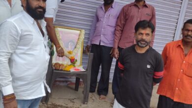 Photo of केम शिवसेना शाखेच्या वतीने स्व. हिंदुरुदयसम्राट बाळासाहेब ठाकरे यांना जयंतीदिनी अभिवादन