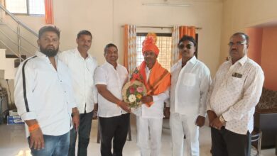 Photo of राजकारणापेक्षा समाजसेवेला महत्त्व देणार असून सामाजिक कामात अग्रेसर राहणार- राजेंद्र बारकुंड