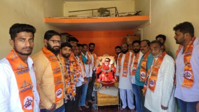 Photo of करमाळा येथे शिवसेना प्रमुख स्व. बाळासाहेब ठाकरे यांना अभिवादन
