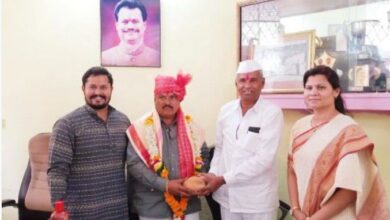 Photo of मकाई सह. साखर कारखान्याच्या चेअरमनपदी दिनेश भांडवलकर यांची बिनविरोध निवड