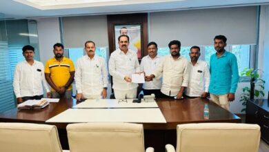 Photo of सीना कोळगाव प्रकल्पग्रस्त शेतकऱ्यांना पर्यायी जमीन मिळण्यासंदर्भात सकारात्मक चर्चा