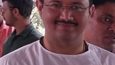 Photo of महाराष्ट्र केसरी कुस्ती स्पर्धेतील उपविजेत्या मल्लाला चांदीची गदा देणार- डॉ. धवलसिंह मोहिते पाटील