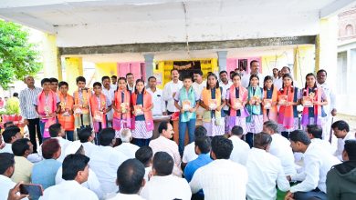 Photo of आमदार संजयमामा शिंदे यांचे हस्ते शिष्यवृत्ती प्राप्त विद्यार्थ्यांचा सन्मान
