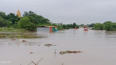 Photo of संगोबा मंदीराजवळ पाण्यात अडकले ९० नागरिक; बचावकार्य सुरु